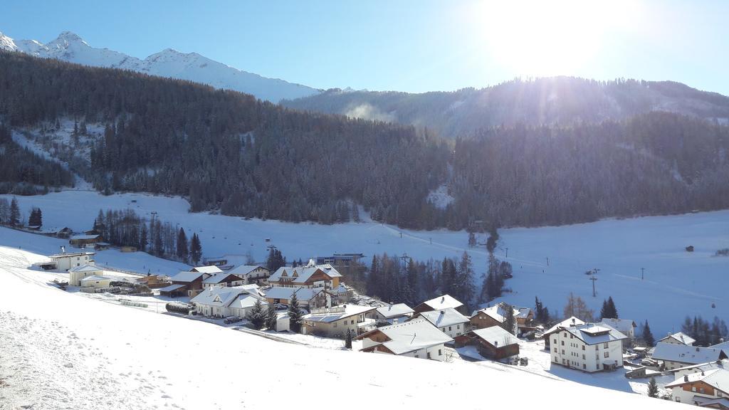 Appartamento Haus Heidrun Fendels Esterno foto